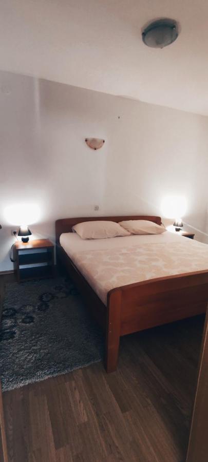 Apartmani Srsen 블라체 외부 사진